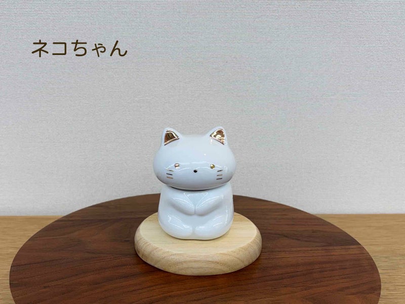 ペット骨壺　ワンちゃんネコちゃん